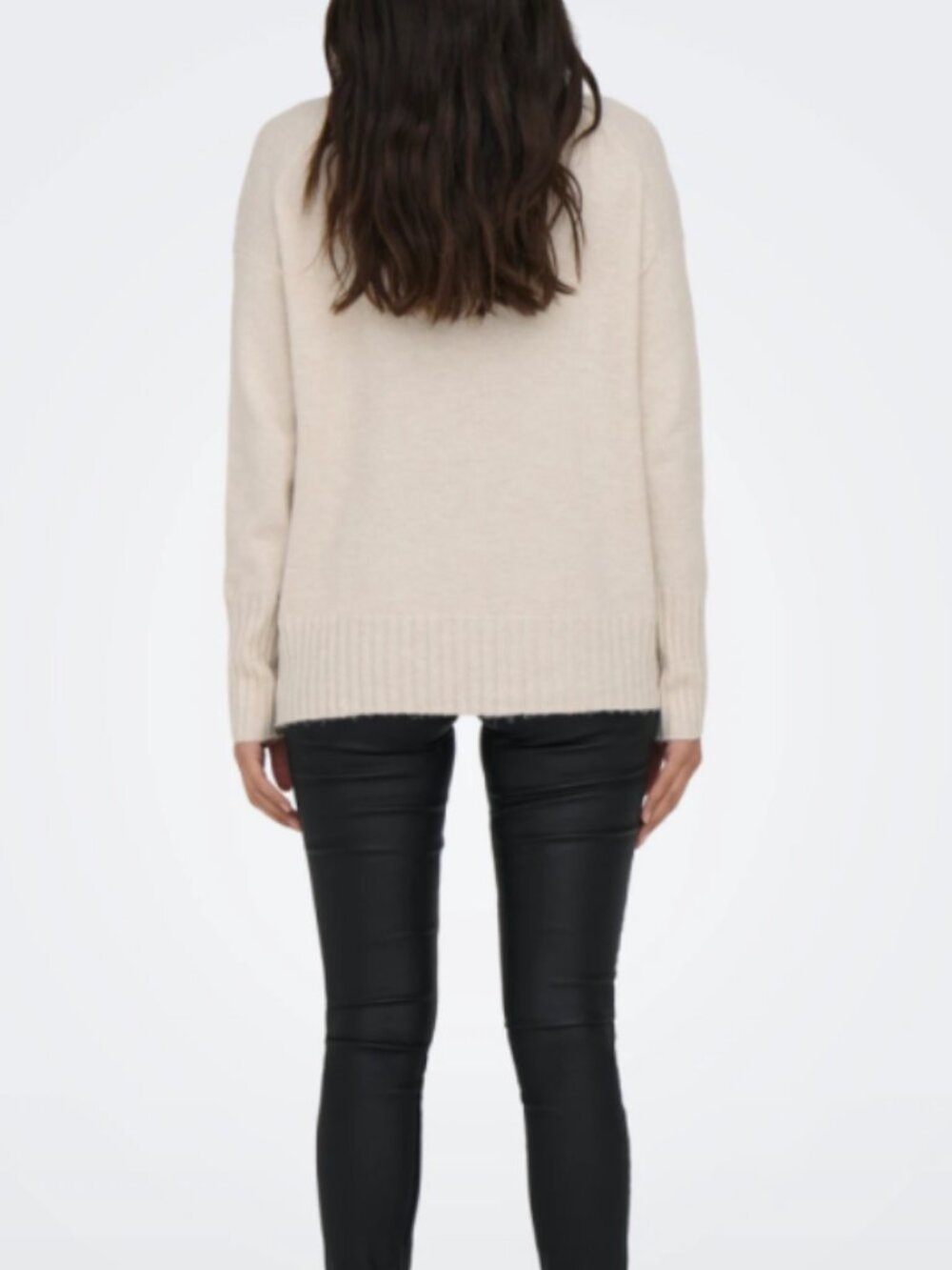NWOT ONLY Gabrielle Soft Knit Turtleneck Sweater in Oatmeal - Picture 2 of 9